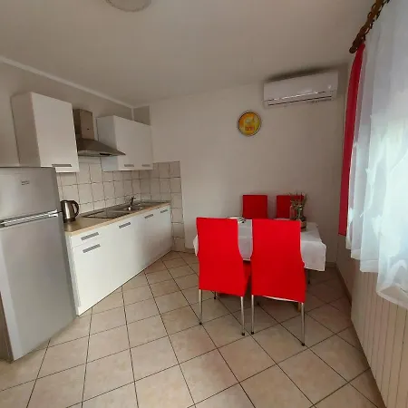 Bernarda Apartmán Krk Town