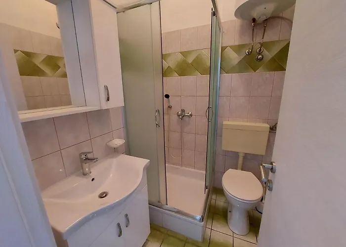 아파트 Bernarda 크르크