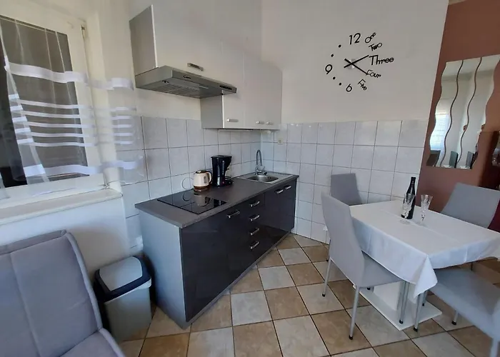 Bernarda 아파트 *