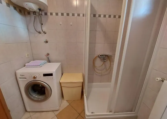 아파트 Bernarda 크르크