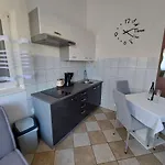 Bernarda Apartment *